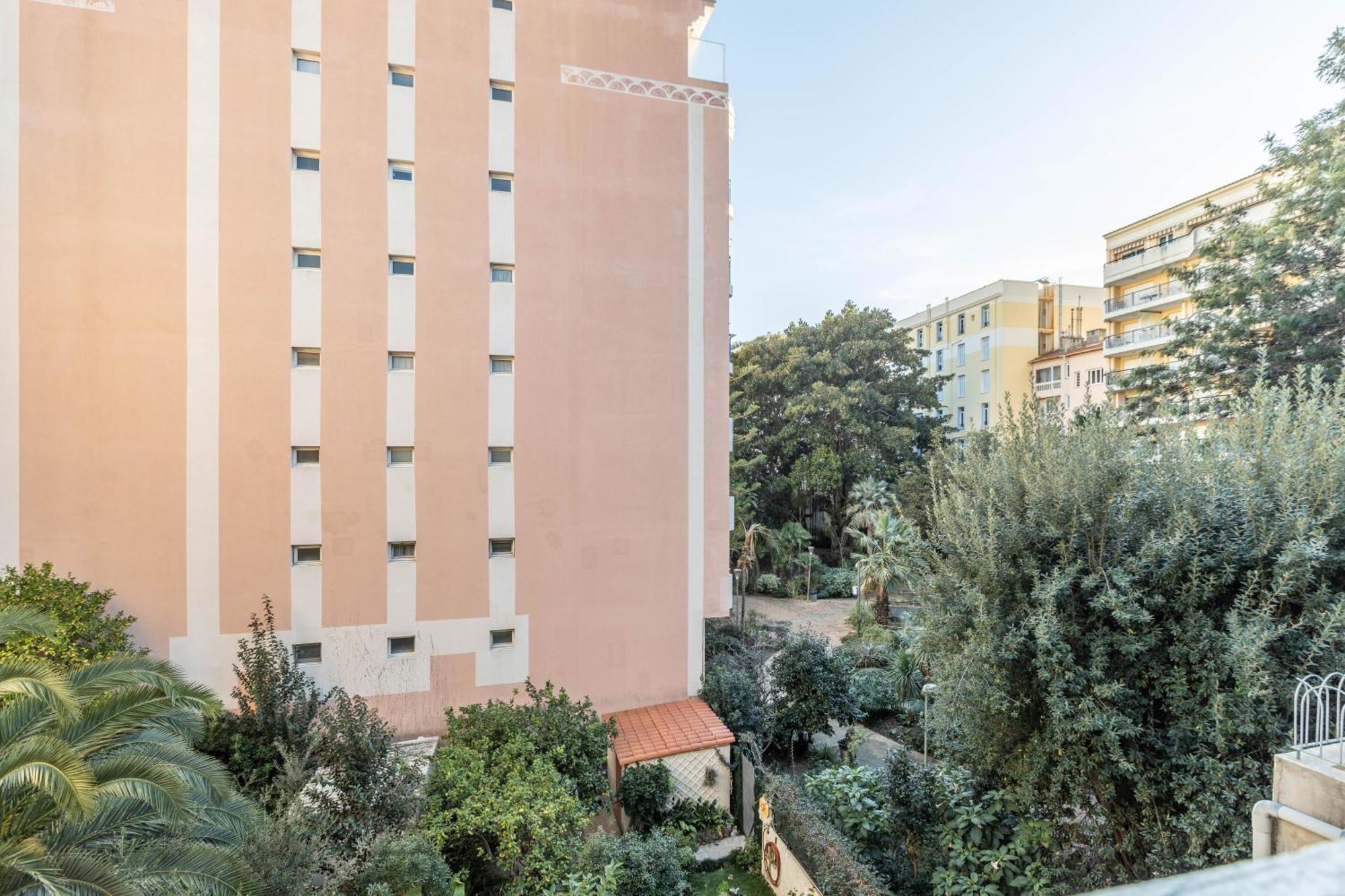Menton Casino Apartment Bagian luar foto